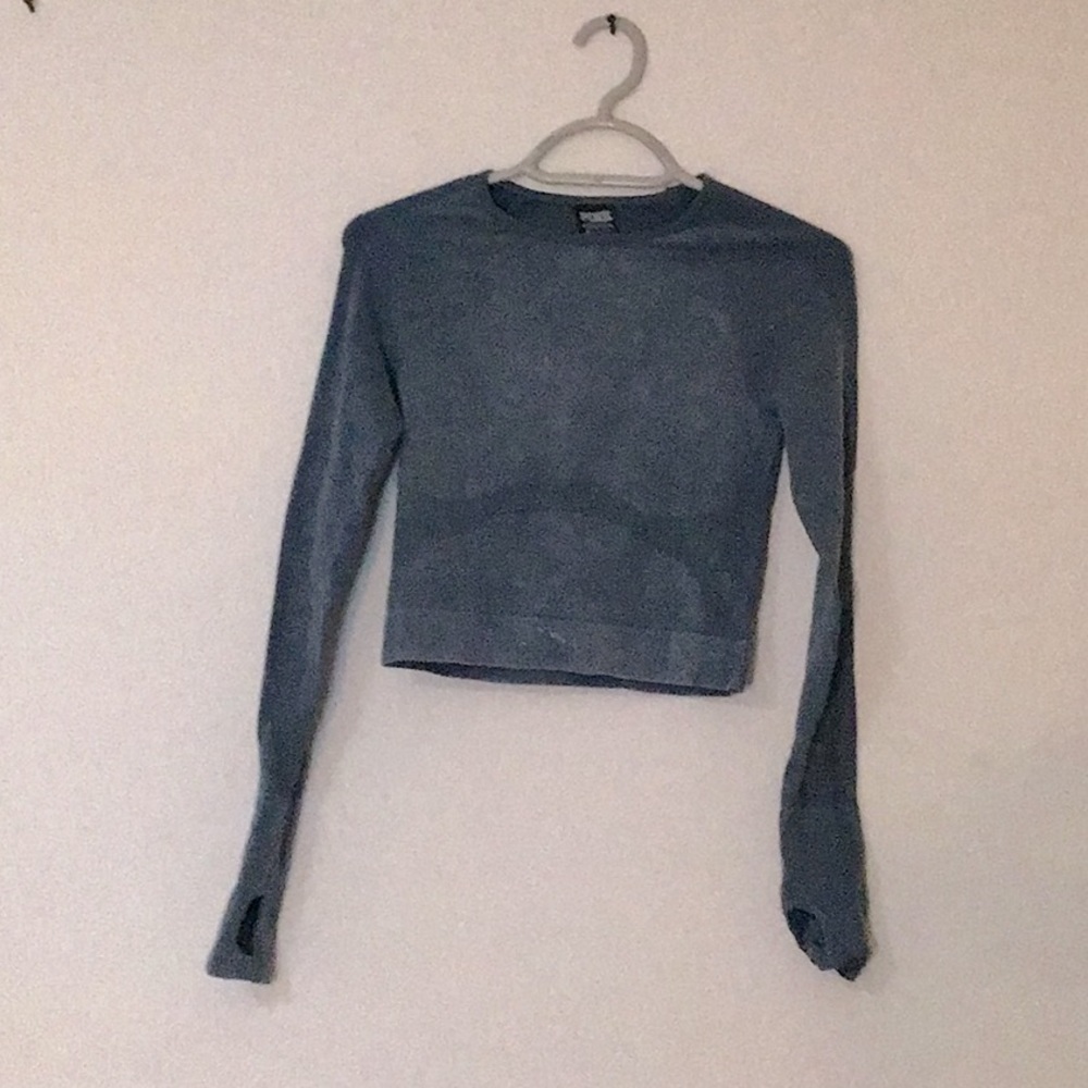 Turquoise-blue long sleeve athletic top